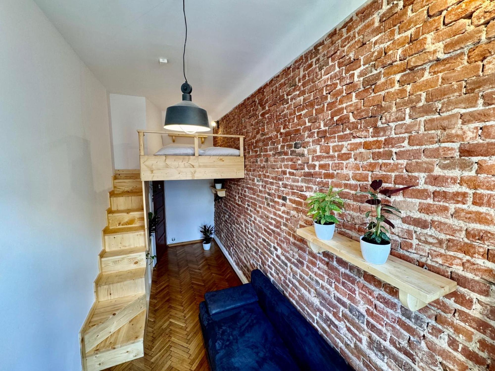 Bohemian Apartment In Center Of Kazimierz District — Photos 3