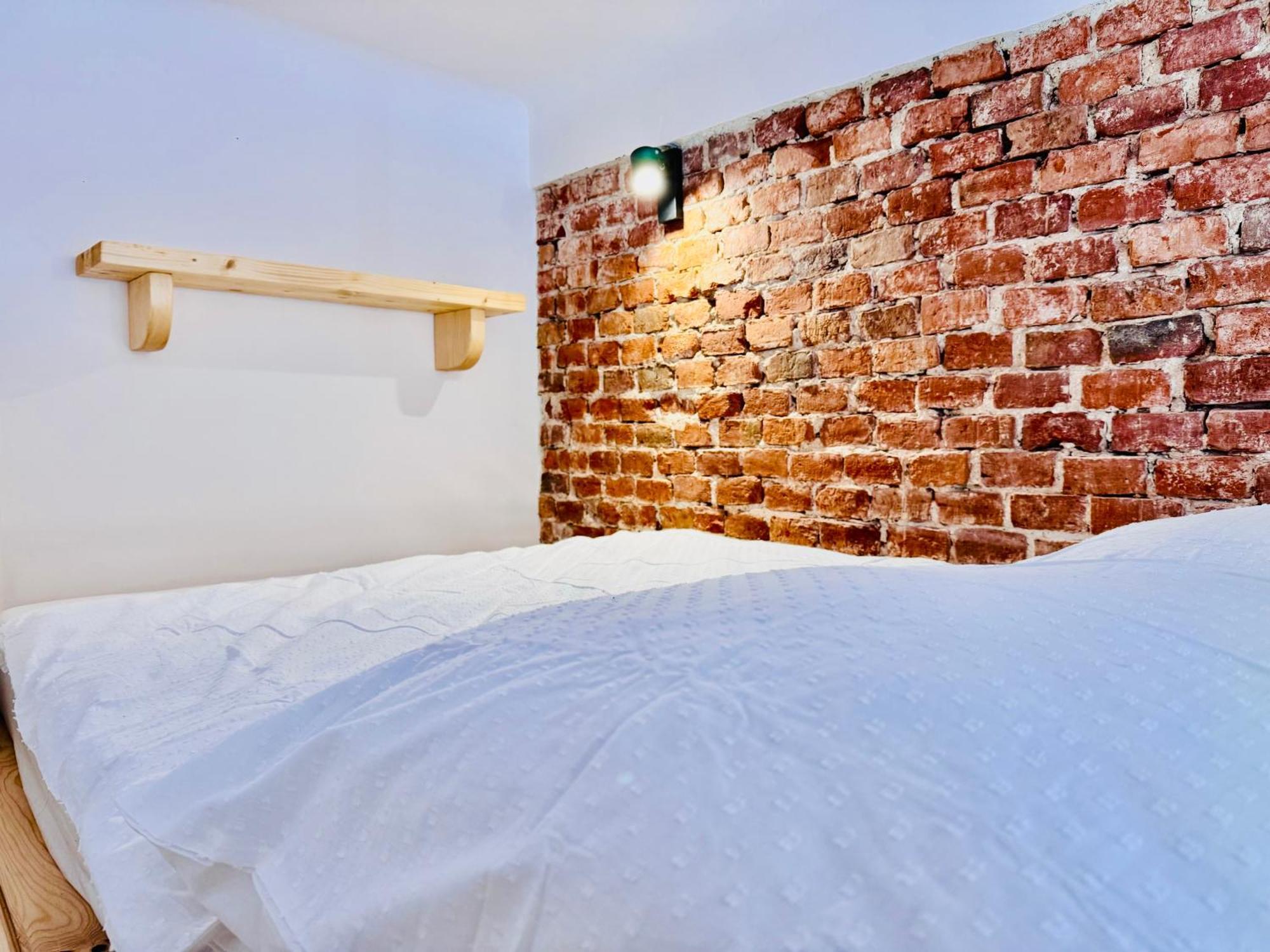 Bohemian Apartment In Center Of Kazimierz District — Photos 1